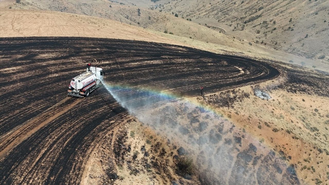 Kırıkkale Keskin'de Örtü Yangını Kontrol Altına Alındı