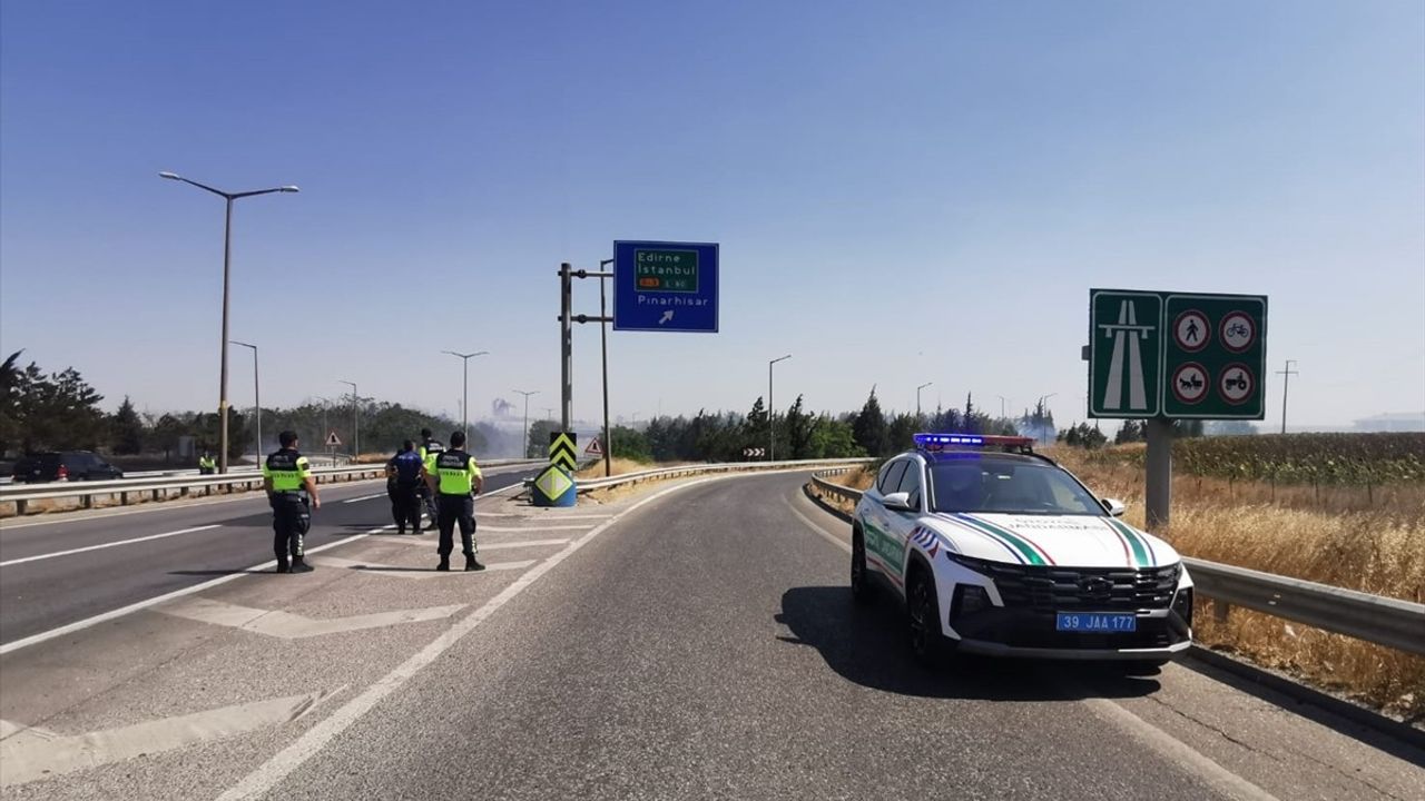 Kırklareli (Lüleburgaz) Yangını Söndürüldü: D-100 ve Avrupa Otoyolu Kapatıldı