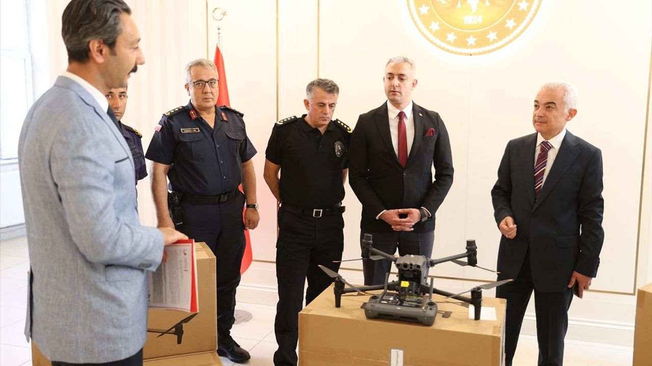 Kırklareli'nde Sınır Güvenliğine Yeni Nesil İHA Desteği