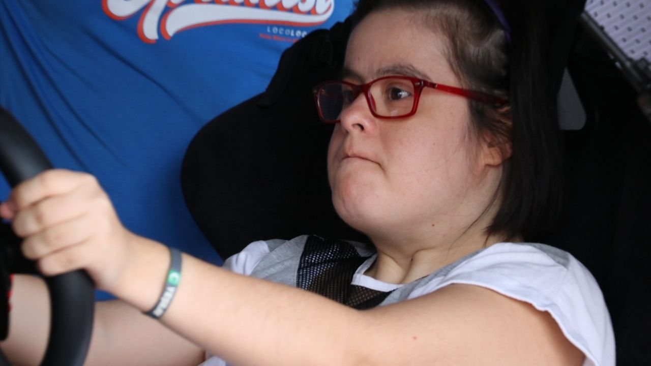 Kocaeli'de Engelsiz Ralli Heyecanı: 12-18 Yaş Engelli Çocuklar Pistte