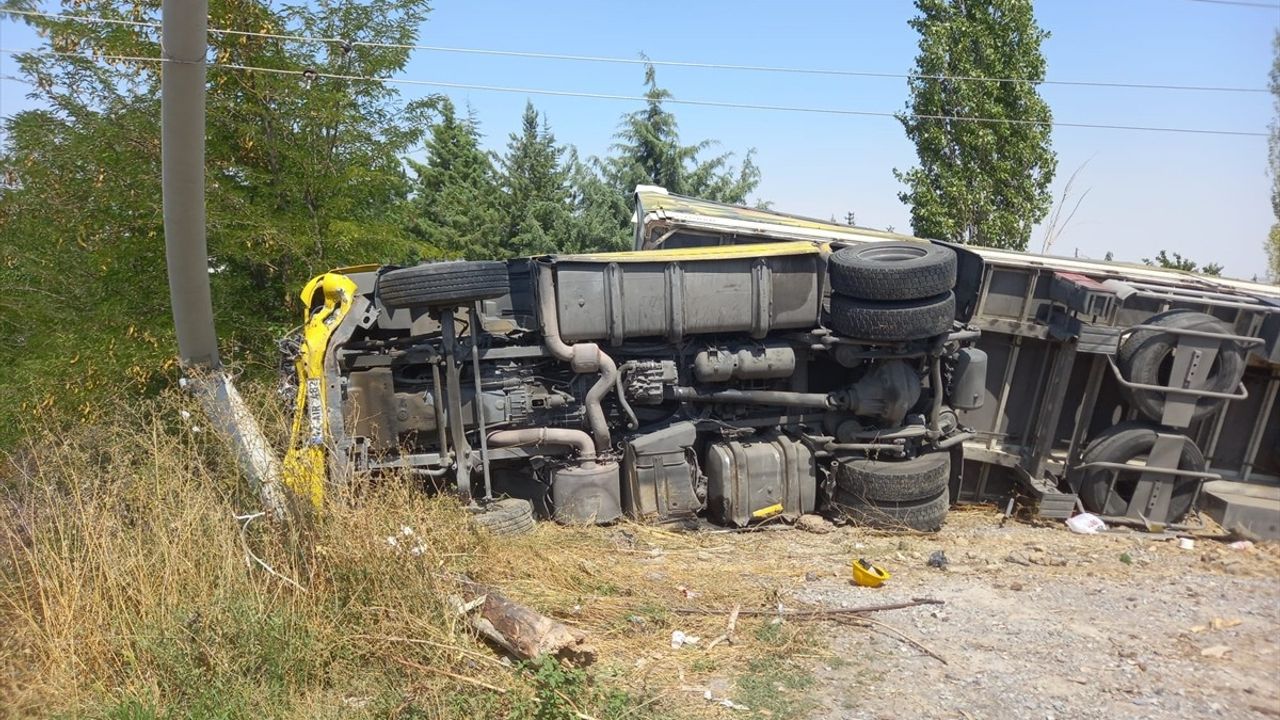 Konya Akşehir'de Kaza: Tır Sürücüsü Uyuşturucudan Tutuklandı