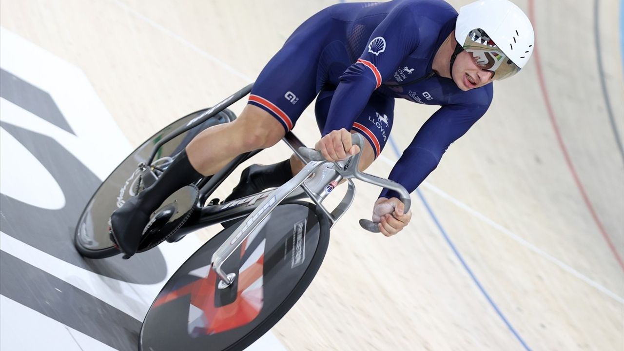 Konya'da Pist Bisikleti Rekoru: Matthew Richardson 8.941 ile Yeni Dünya Rekoru