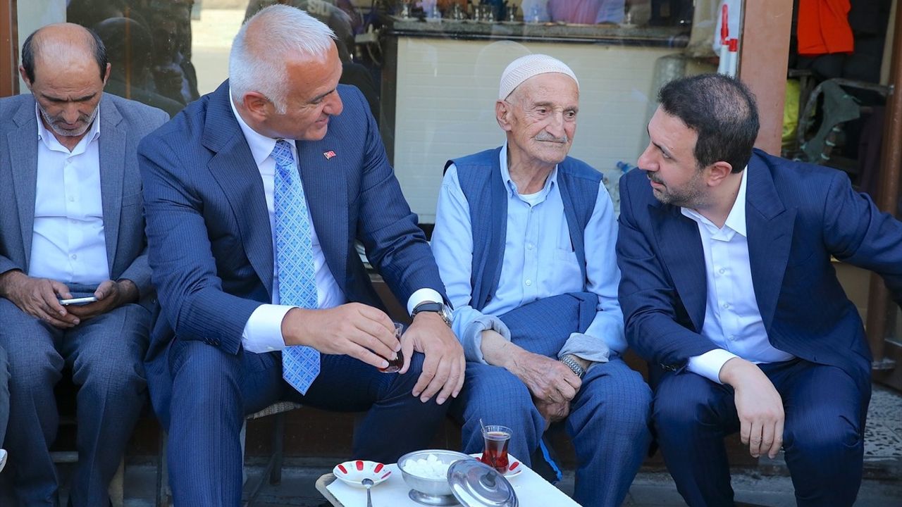 Kültür ve Turizm Bakanı Ersoy, Bitlis'te Terörsüz Türkiye Vurgusu Yaptı