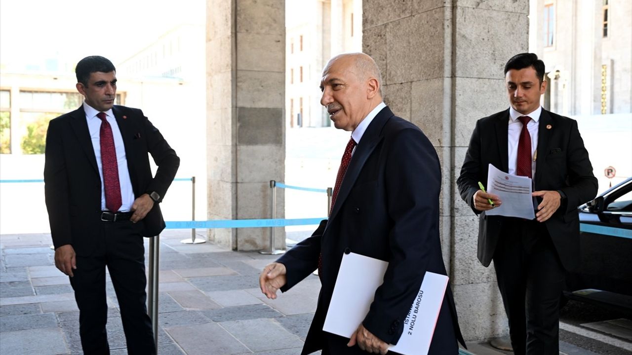 Kurtulmuş: Terörsüz Türkiye Hedefiyle Milli Dayanışma Komisyonu Toplandı