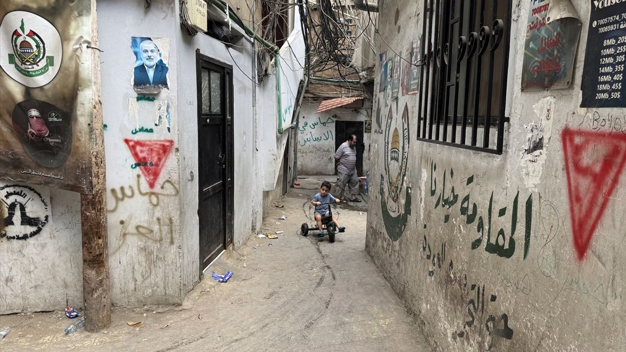 Lübnan'da Filistinli Mülteciler Silah Teslimine Karşı: Sabra ve Şatilla Endişesi