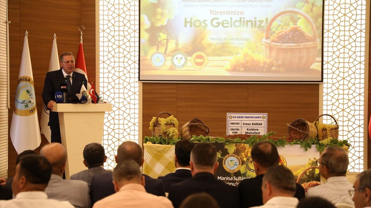 Manisa'da İlk Çekirdeksiz Kuru Üzüm Borsada: Kilogramı 3.500 TL