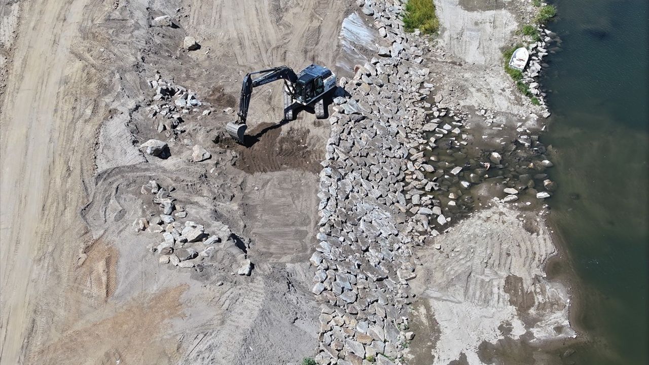 Meriç Nehri'nde Set Güçlendirme: DSİ'den 6 bin 500 m ve 4 bin 600 m'lik Çalışma