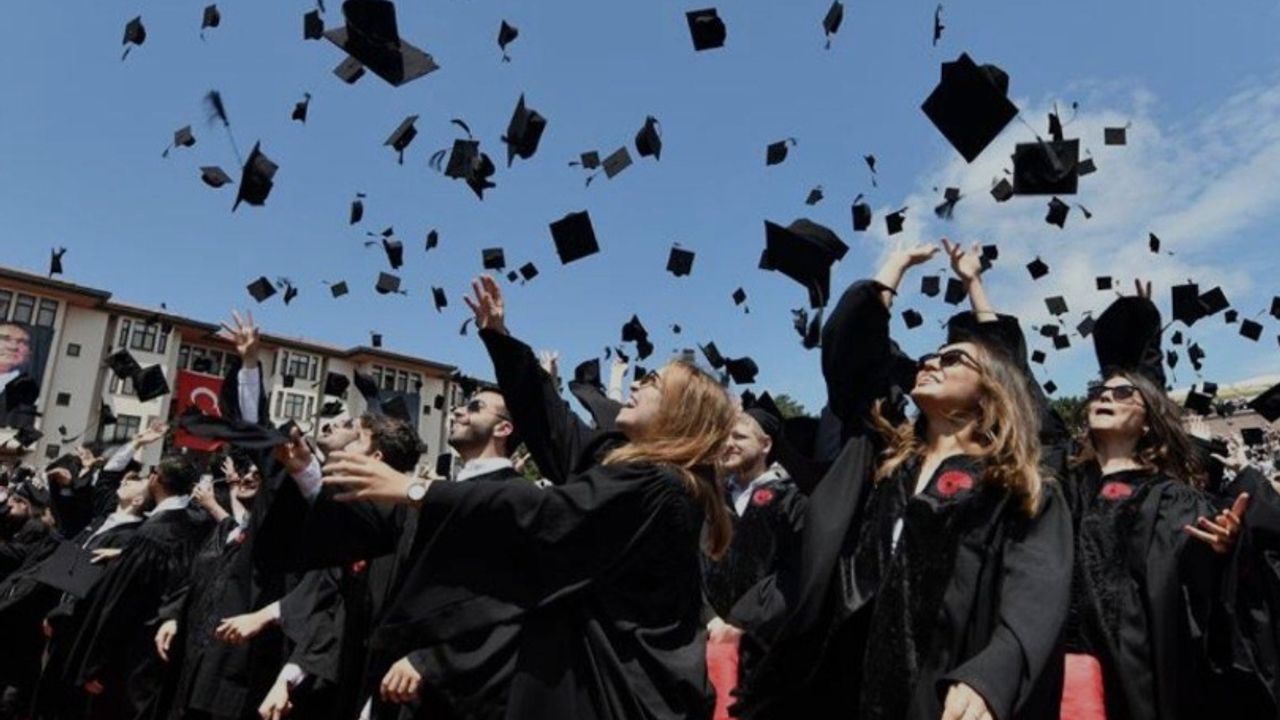 Milyonların Beklediği Tarih: Üniversiteler yeni akademik yıla ne zaman başlayacak?