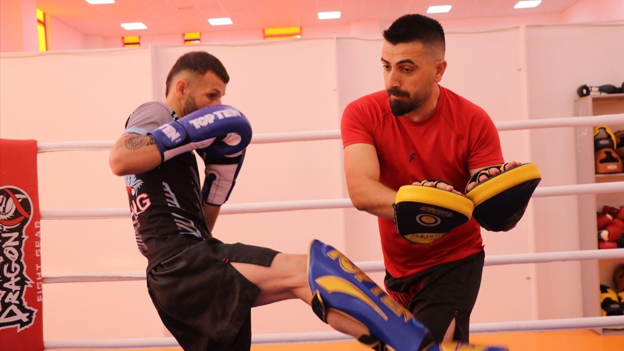 Muharrem Solgun, Kick Boksta Dünya Üçüncüsü Oldu