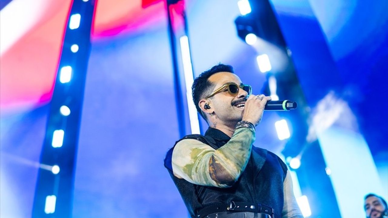 MÜYORBİR 25. Yılını İstanbul Festivali'nde 'Rüya Gibi Bir Gece'yle Kutladı