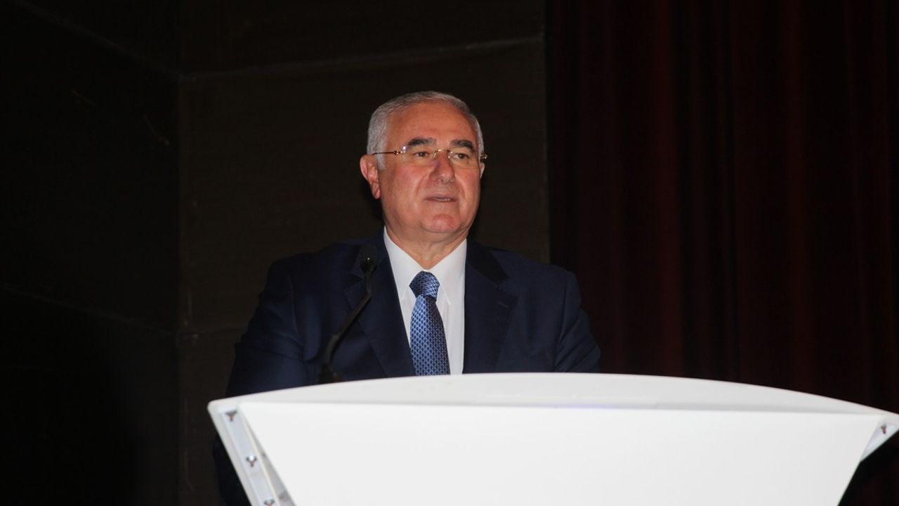 Ombudsman Karslılarla Buluşuyor: Kamu Başdenetçisi Akarca'dan Hak Vurgusu