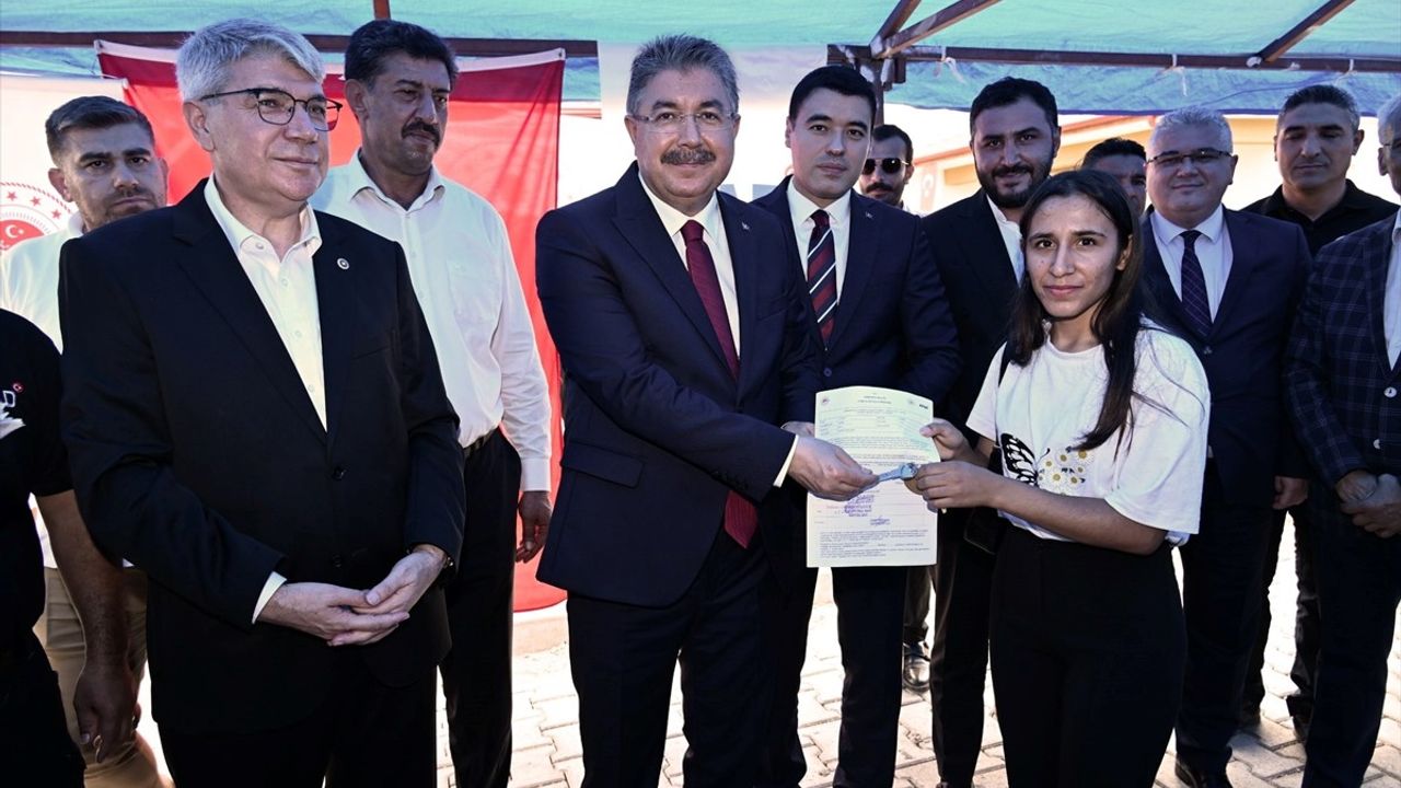 Osmaniye'de 27 Yeni Köy Evi Depremzedelere Teslim Edildi