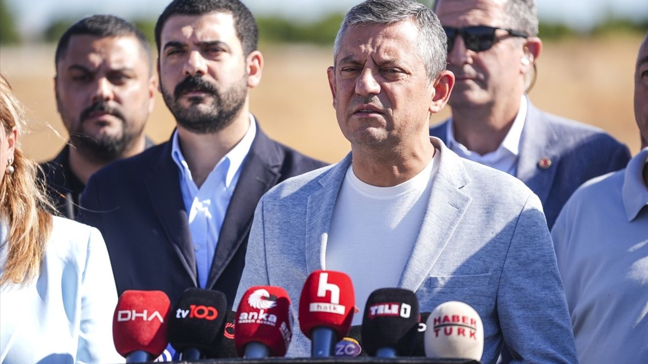 Özgür Özel'den Ekrem İmamoğlu'na Marmara Cezaevi Ziyareti