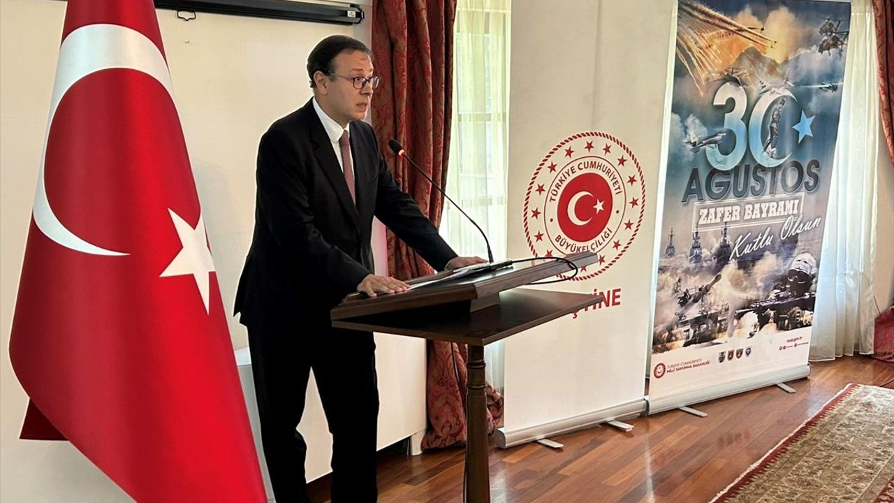 Priştine'de 30 Ağustos Zafer Bayramı Resepsiyonu