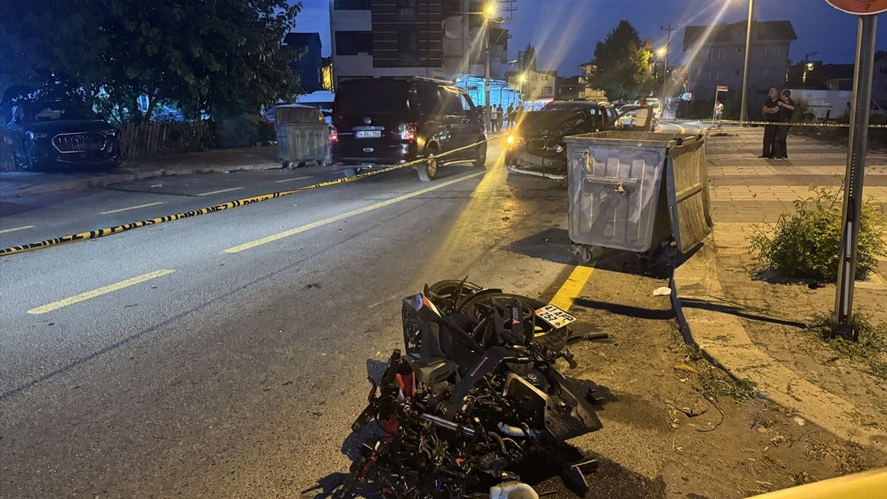 Sakarya'da Motosiklet ve Cip Kazasında 1 Kişi Hayatını Kaybetti