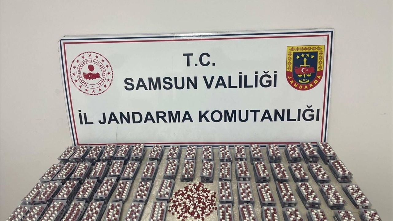 Samsun Canik'te Uyuşturucu Operasyonu: 5 bin 600 Sentetik Ecza Hapı Ele Geçirildi