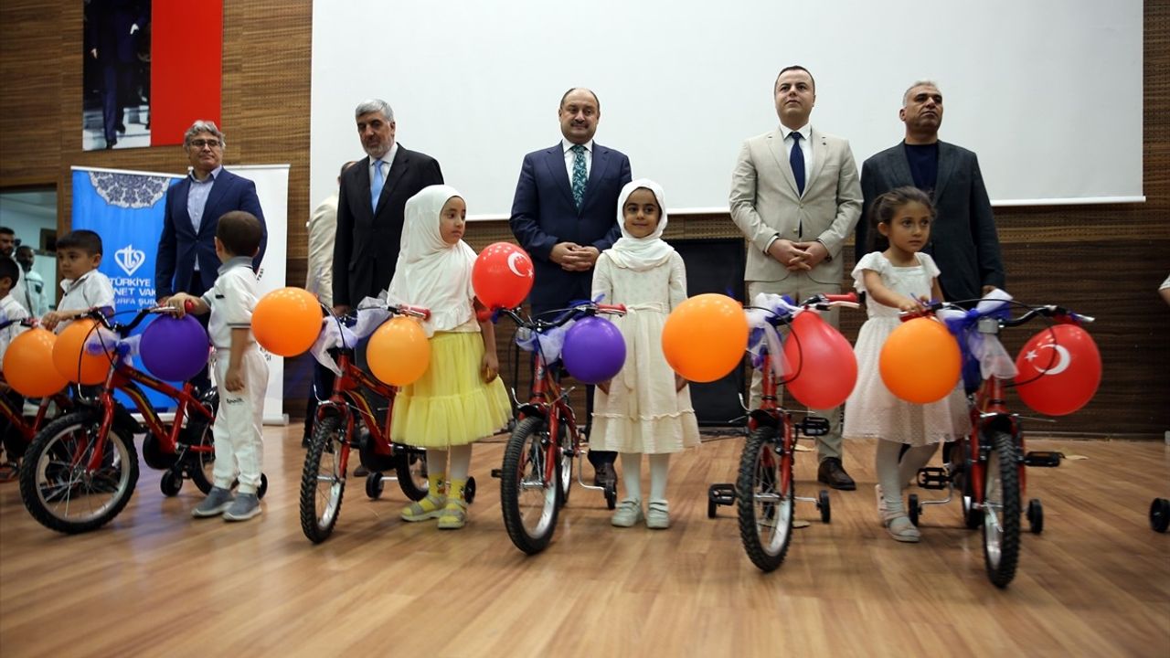 Şanlıurfa'da 700 öğrenciye bisiklet hediyesi