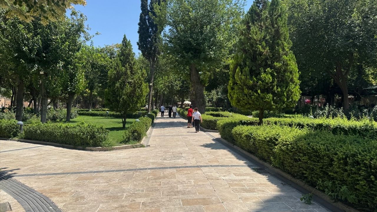 Şanlıurfa'da Termometreler 48 Dereceyi Gördü