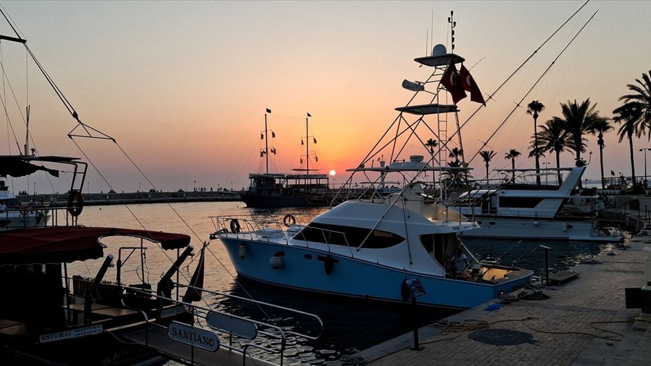 Side Antik Kenti: Tarih ve Modernizmin Buluşma Noktası