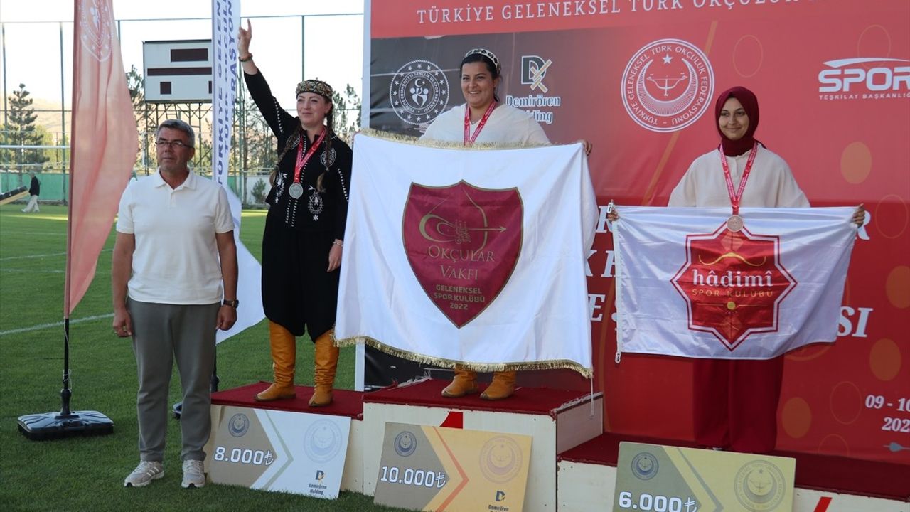 Sivas'ta Gençler ve Büyükler Açık Hava Puta Türkiye Şampiyonası Tamamlandı