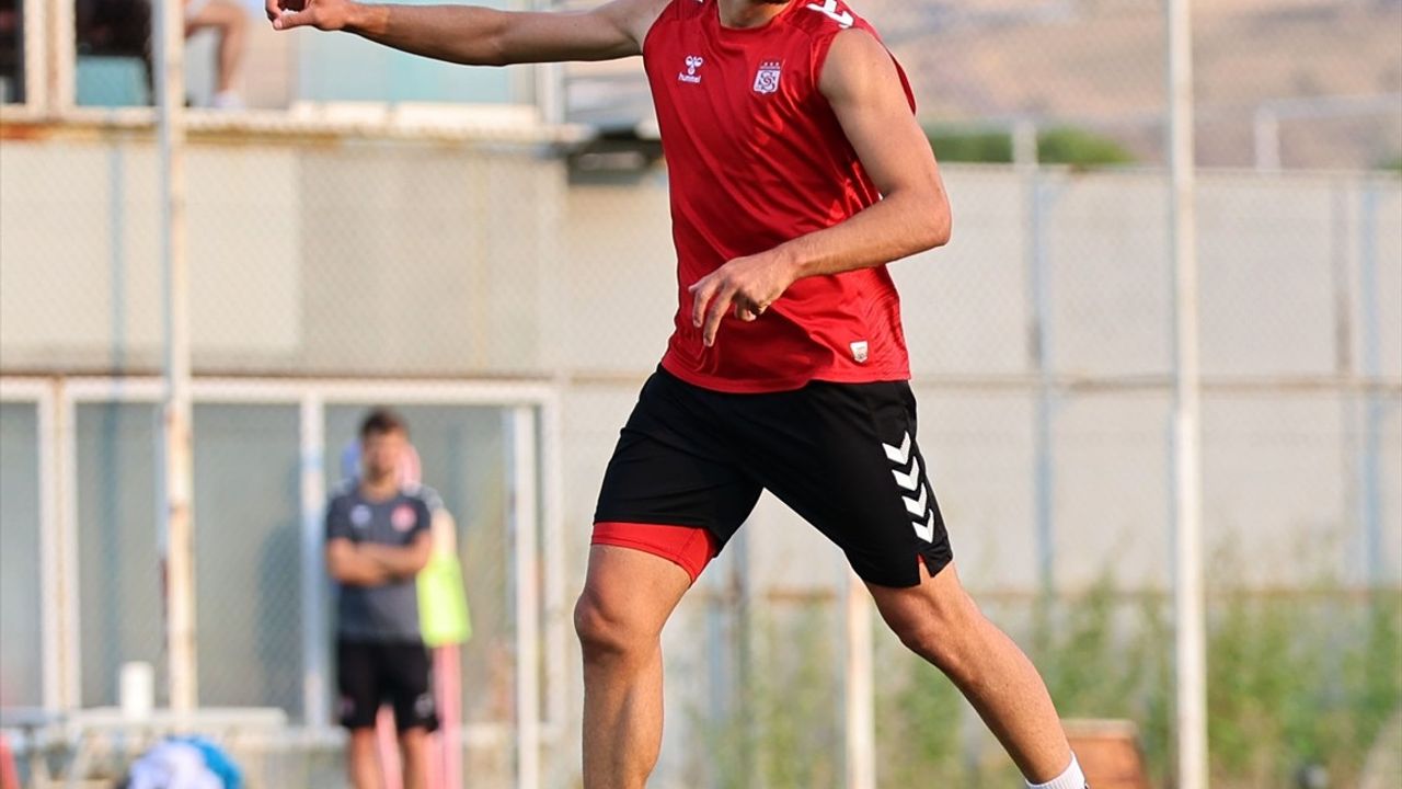 Sivasspor, Erzurumspor FK Maçına Hazırlıklarını Sürdürüyor