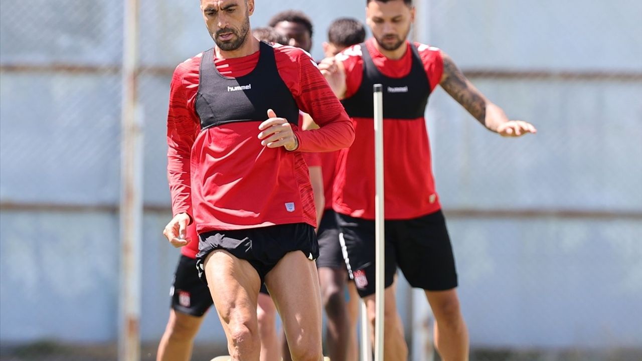 Sivasspor, Trendyol 1. Lig'de Sipay Bodrum FK Maçına Hazırlanıyor