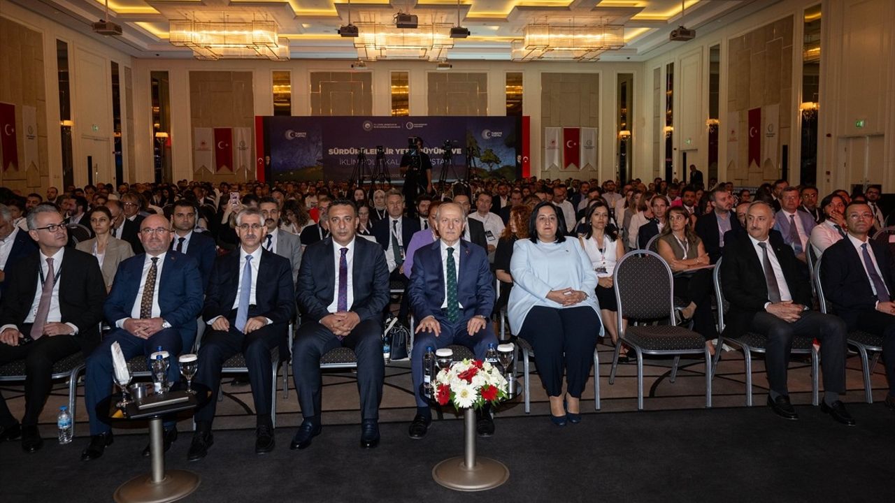 Sürdürülebilir Yeşil Büyüme ve İklim Politikaları Çalıştayı Ankara'da Gerçekleşti