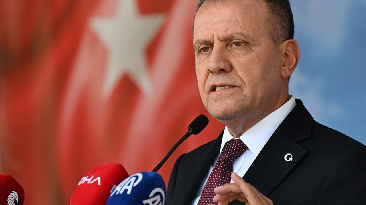 TBB'den 53 Belediyeye 54 Araç Hibe Edildi