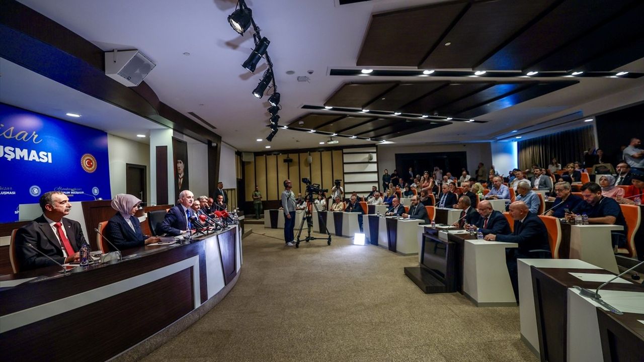 TBMM Başkanı Numan Kurtulmuş Afyonkarahisar'da: "Terörsüz Türkiye" vurgusu