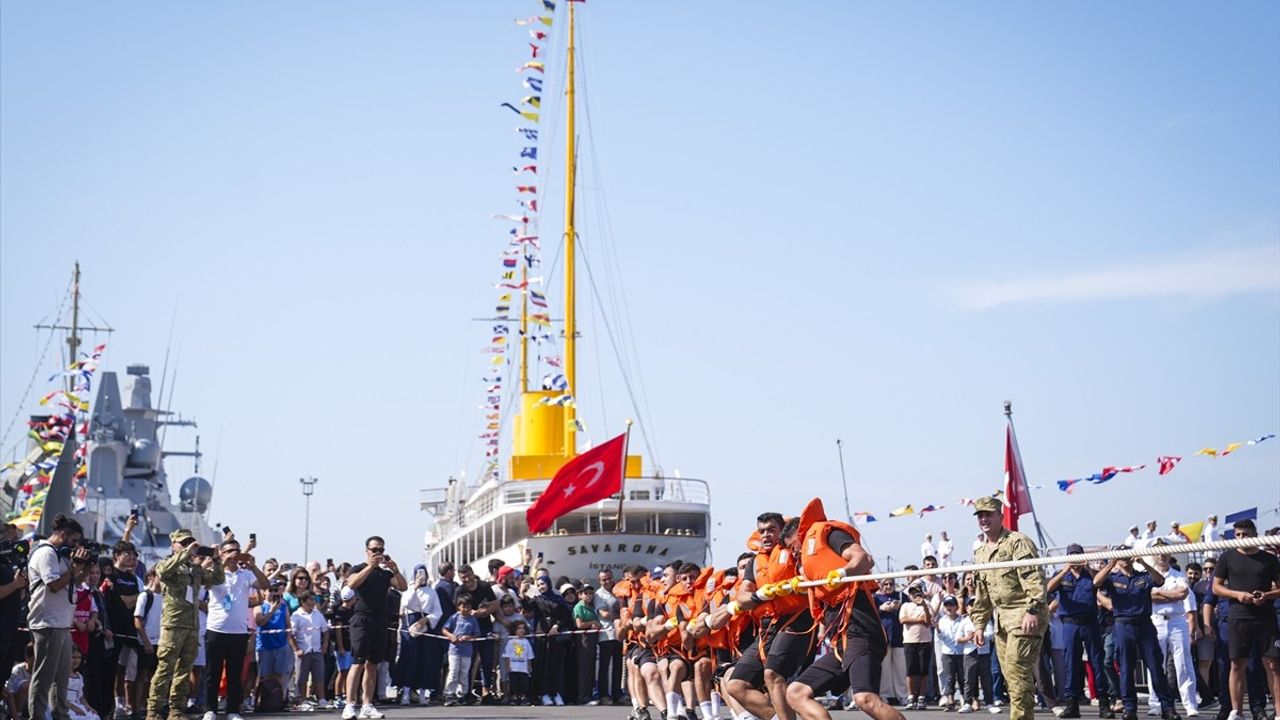 TEKNOFEST Mavi Vatan'da Gemicilik Yarışmaları: Halat Çekme Heyecanı
