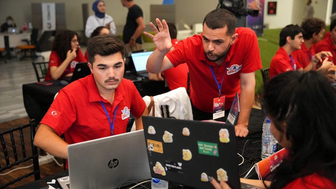 TEKNOFEST Türkçe Doğal Dil İşleme Yarışması Finali Kocaeli'de Sona Erdi