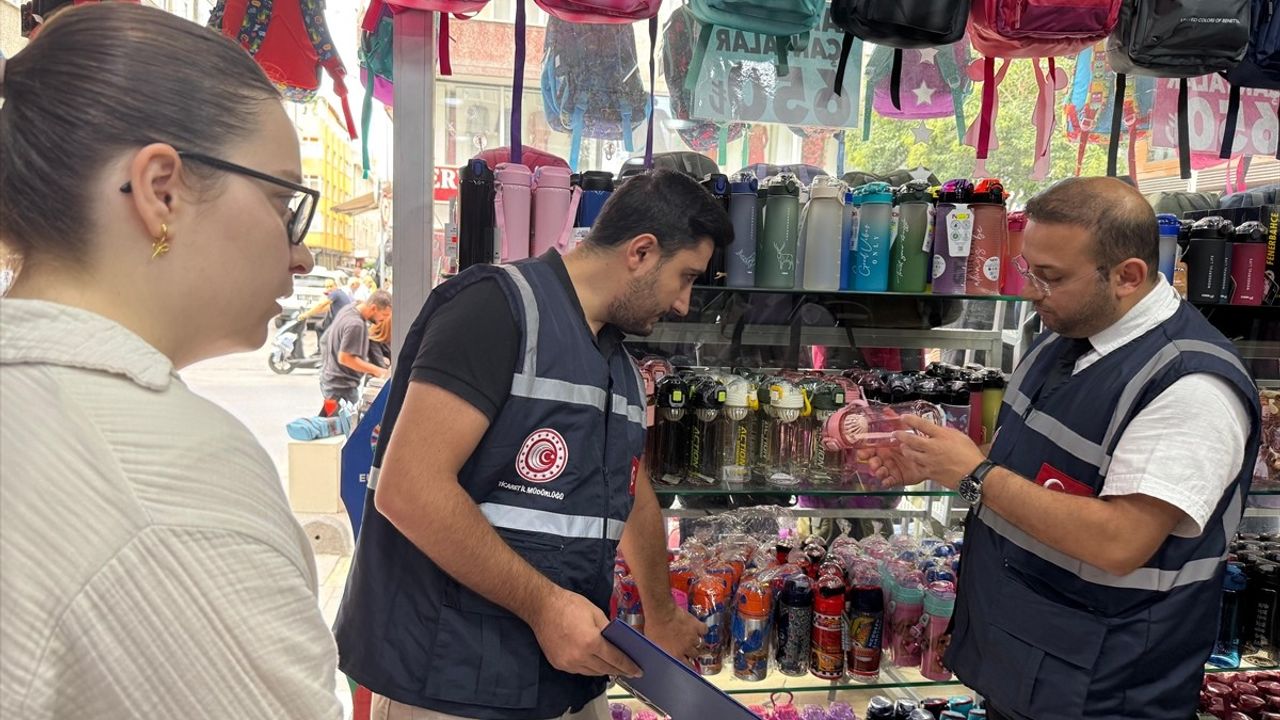 Ticaret Bakanlığı İstanbul'da Kırtasiye ve Okul Ürünleri Denetimi