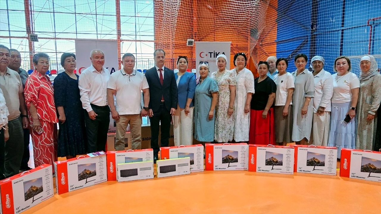 TİKA'dan Talas'taki 17 Eğitim ve Sağlık Kurumuna Teknik Donanım Desteği