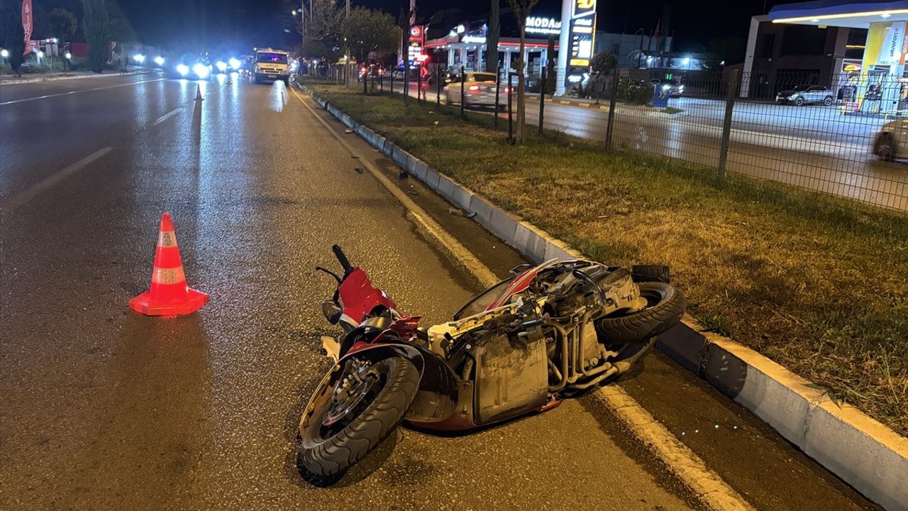 Tokat'ta Motosiklet ve Otomobil Çarpıştı: 1 Ölü, 1 Yaralı