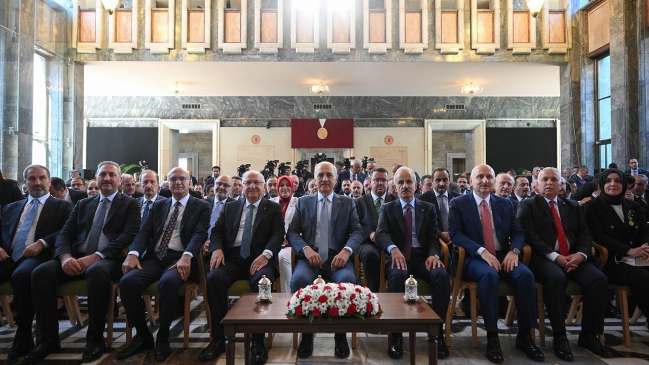 Trabzon'a İstiklal Madalyası Takdim Edildi — 101 Yıl Sonra Vefa