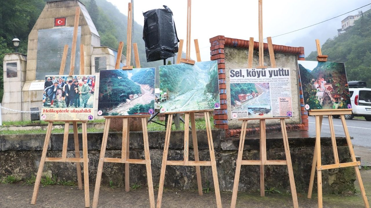Trabzon'da 27 Yıl Sonra Sel Felaketi Kurbanları Anıldı