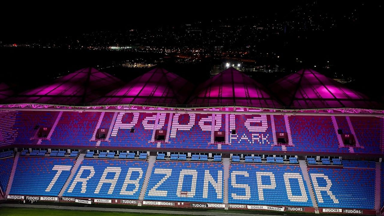 Trabzonspor'un Papara Park'ında Yenileme Çalışmaları Tamamlandı
