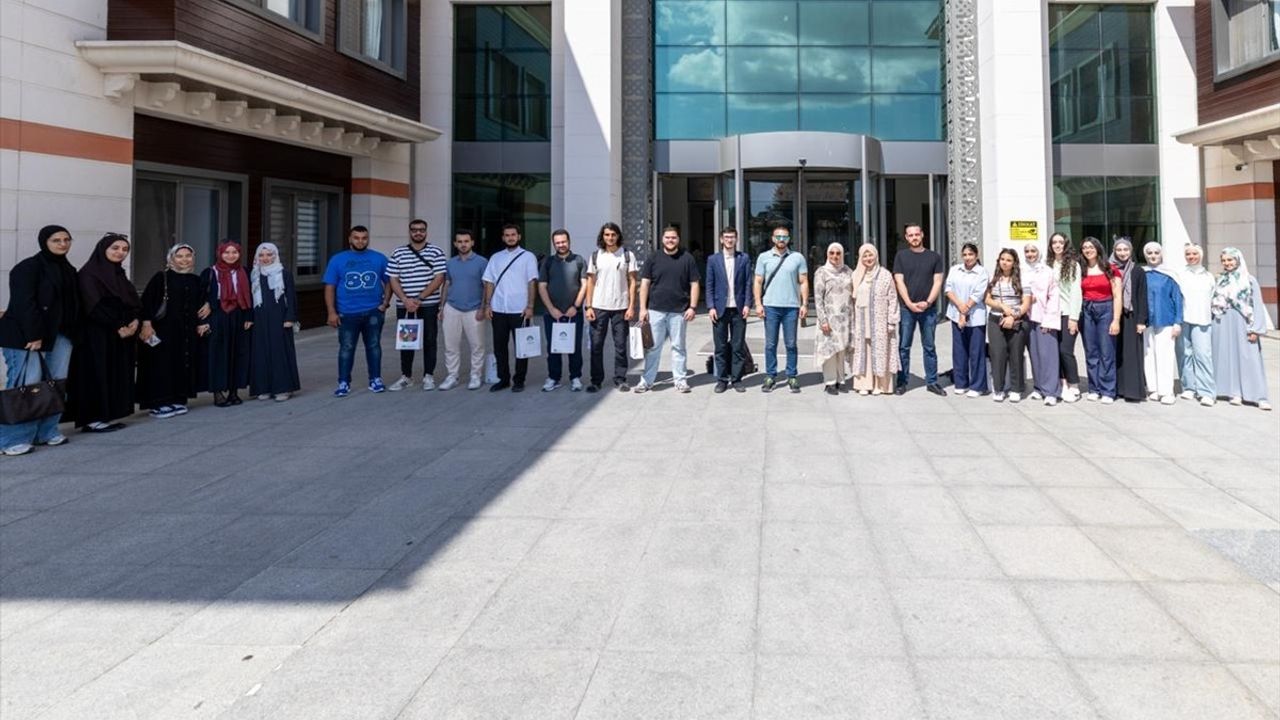 TÜRGEV destekli Pusula: İnsanlığın Ortak Yönü Projesi İstanbul'da