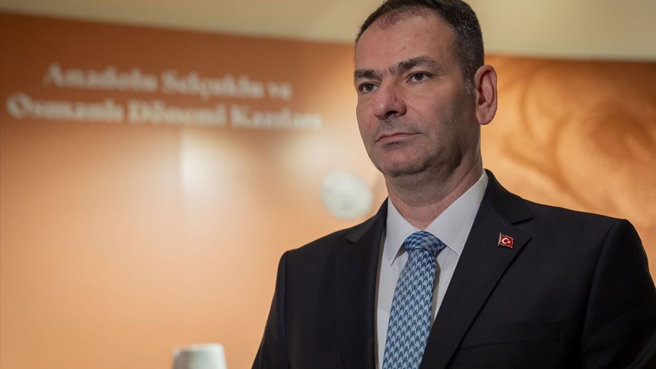 Türk-İslam Dönemi Mezar Taşları Dijital Arşive Kazandırılıyor