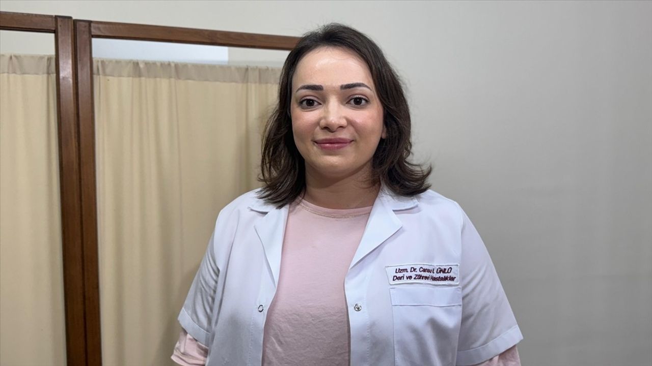 Uzmanlardan Uyarı: İnternette "mucize" Ürünler Cilde Zarar Verebiliyor