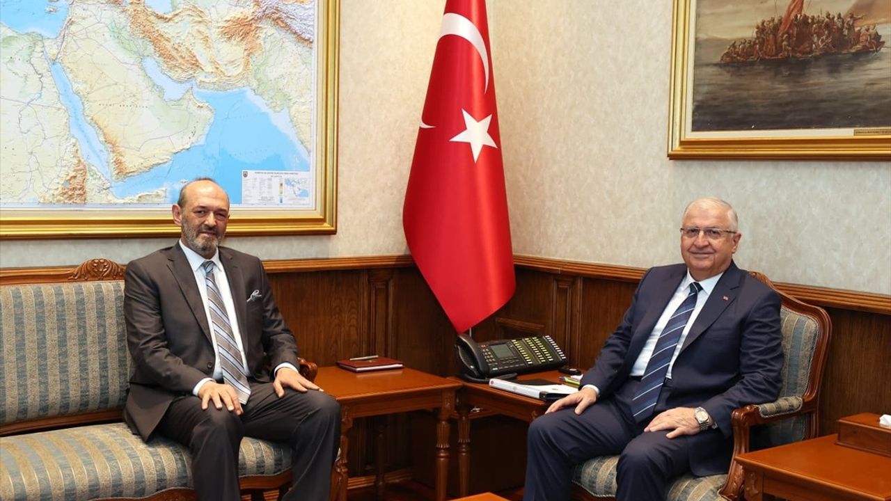 Yaşar Güler, Lübnan Büyükelçisi Ghassan Moallem'i Kabul Etti