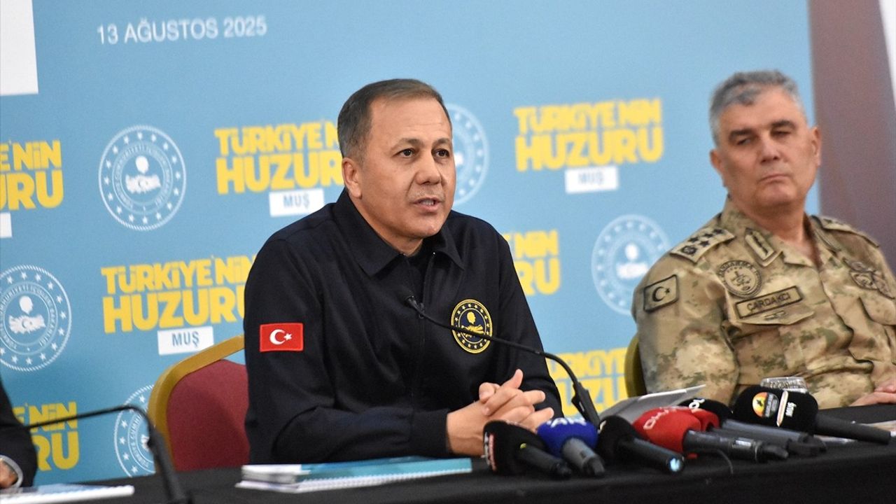 Yerlikaya: 80 bin 775 Kişi Uyuşturucudan Tutuklandı — Muş'ta Güvenlik Değerlendirmesi