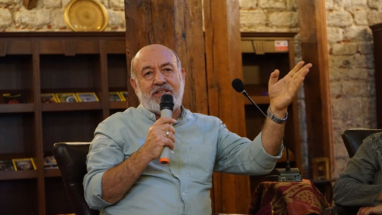 Yücel Çakmaklı Anıldı: 'Sinemada Milli Arayışlar' Paneli