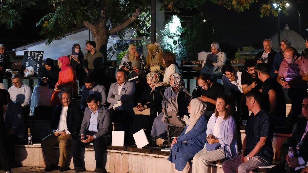 14. Mevlana Şiir Şöleni Konya'da: 19 Şairle Uluslararası Buluşma