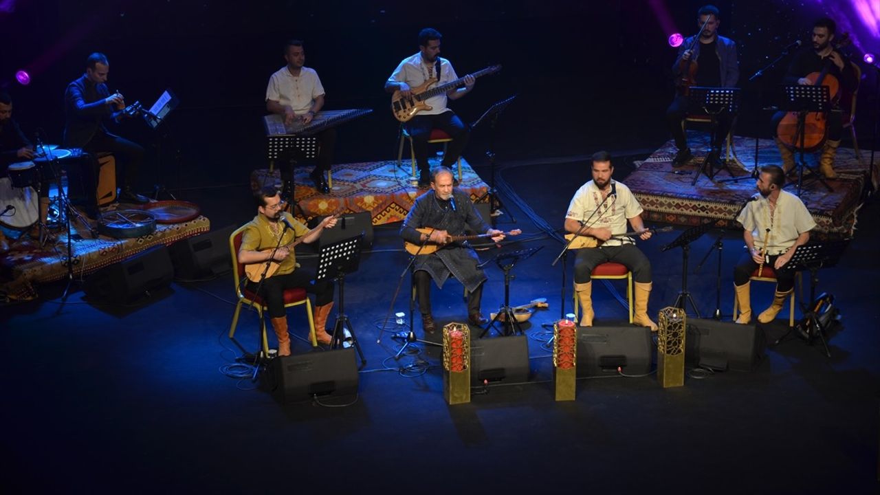 22. Uluslararası Konya Mistik Müzik Festivali Konya'da sürüyor