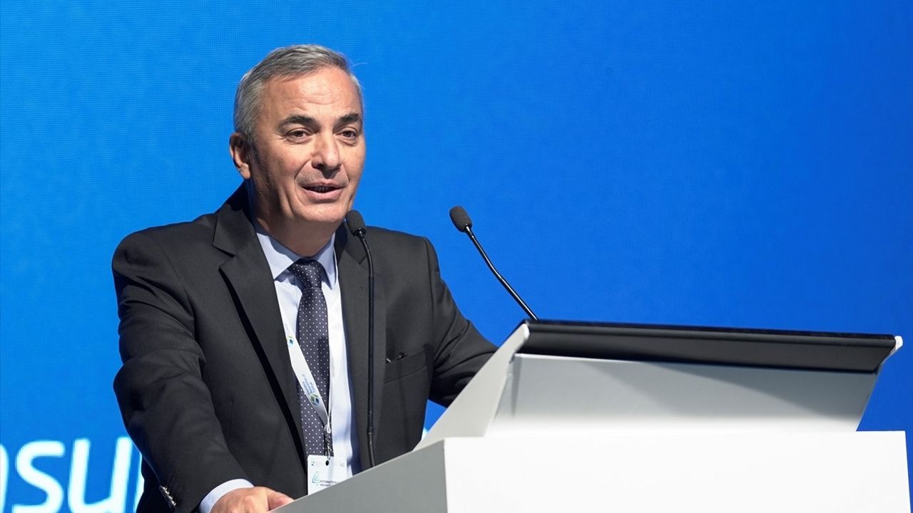 4. Uluslararası Sigorta Zirvesi: Emine Feray Sezgin'den Dijital Dönüşüm Vurgusu