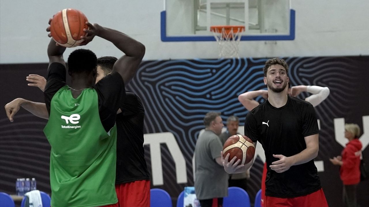A Milli Basketbol Takımı EuroBasket 2025'te İsveç Maçına Hazır