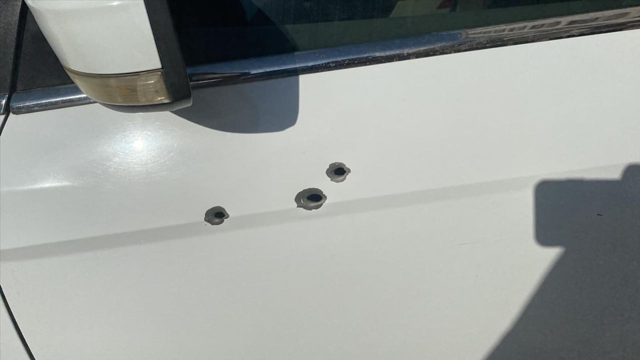 Adana Kozan'da Oto Galeriye Silahlı Saldırı: 2 Şüpheli Tutuklandı