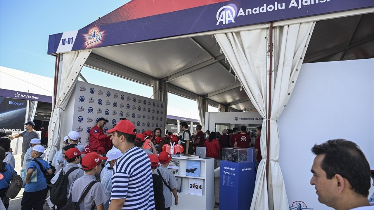 Anadolu Ajansı TEKNOFEST İstanbul'da: Ürün ve Hizmetlerini Tanıttı