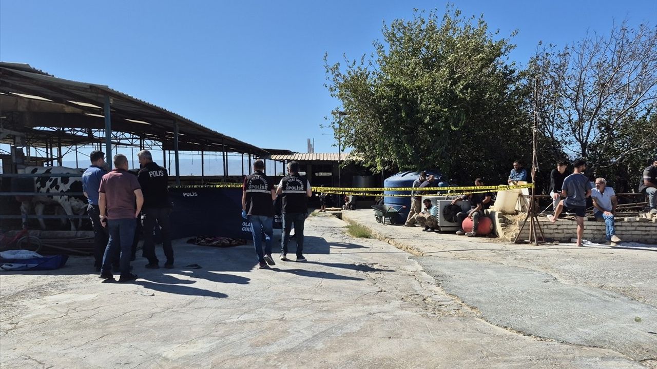 Aydın'da süt kamyonunun altında kalan 3 yaşındaki çocuk yaşamını yitirdi; sürücü tutuklandı